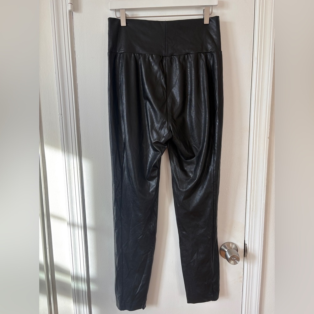 Commando Women’s M Faux Leather Tapered Pant Black High-waist Leggings Medium - Picture 6 of 8
